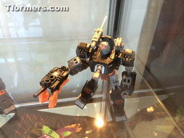 BotCon 2014 Exclusives Previes Alpha Trion More  (83 of 93)